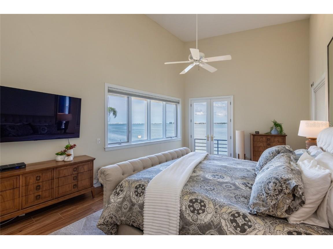 4703 Dolphin Cay Lane S Saint Petersburg FL 33711 - BOCA CIEGA TB8408751 image27