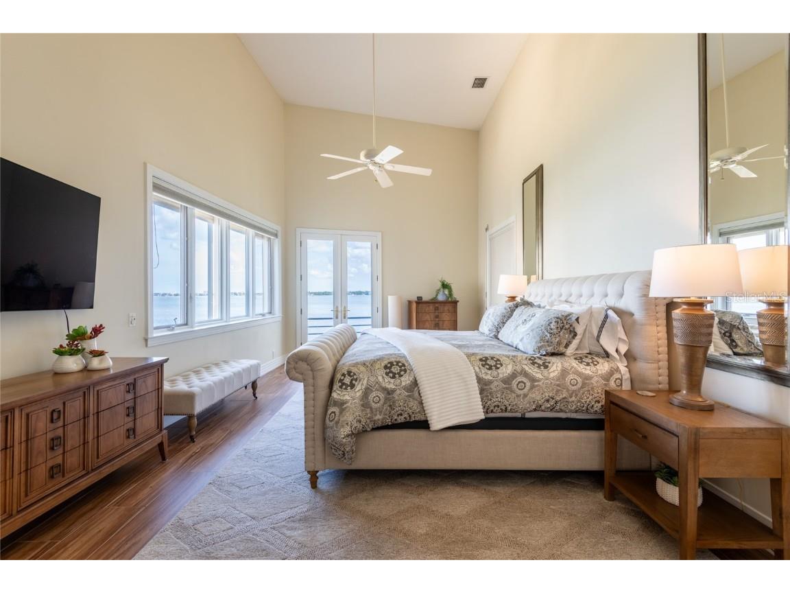 4703 Dolphin Cay Lane S Saint Petersburg FL 33711 - BOCA CIEGA TB8408751 image28