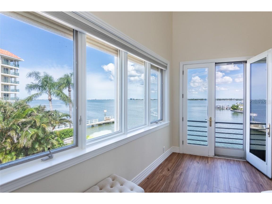 4703 Dolphin Cay Lane S Saint Petersburg FL 33711 - BOCA CIEGA TB8408751 image31