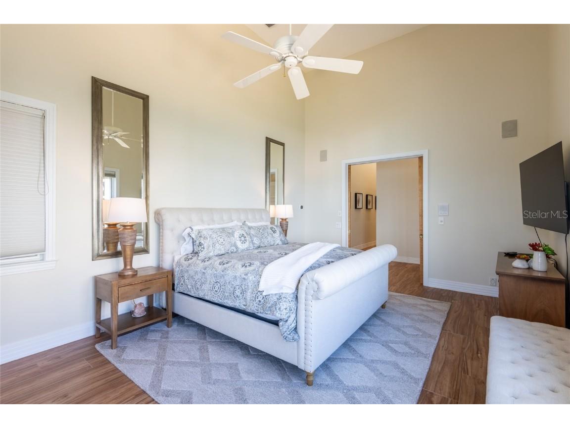 4703 Dolphin Cay Lane S Saint Petersburg FL 33711 - BOCA CIEGA TB8408751 image32