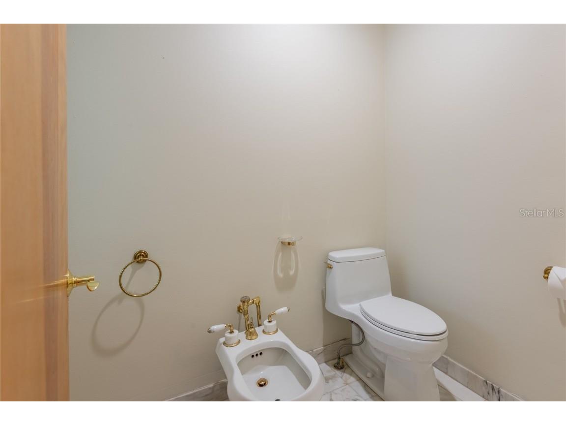 4703 Dolphin Cay Lane S Saint Petersburg FL 33711 - BOCA CIEGA TB8408751 image37