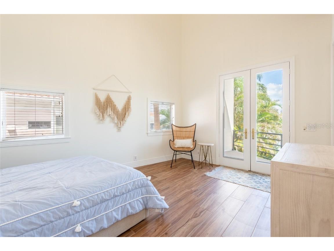 4703 Dolphin Cay Lane S Saint Petersburg FL 33711 - BOCA CIEGA TB8408751 image45