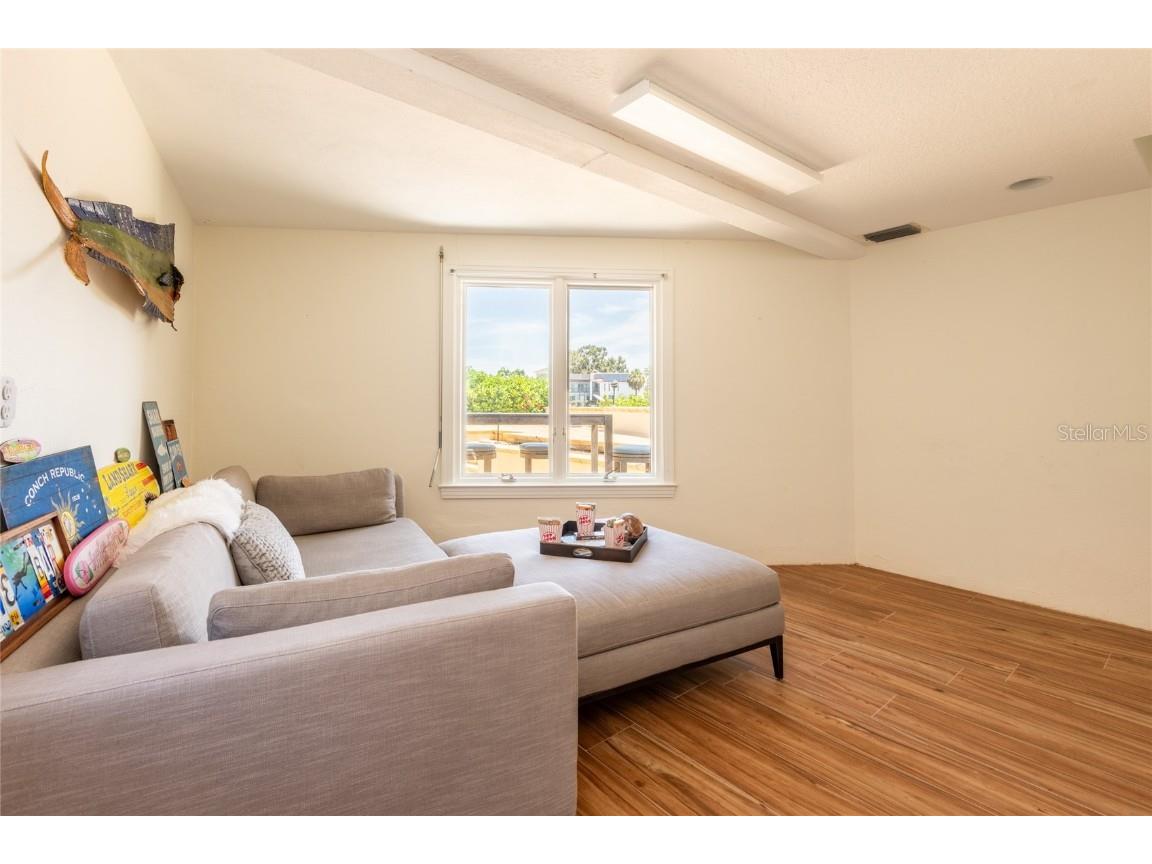 4703 Dolphin Cay Lane S Saint Petersburg FL 33711 - BOCA CIEGA TB8408751 image58