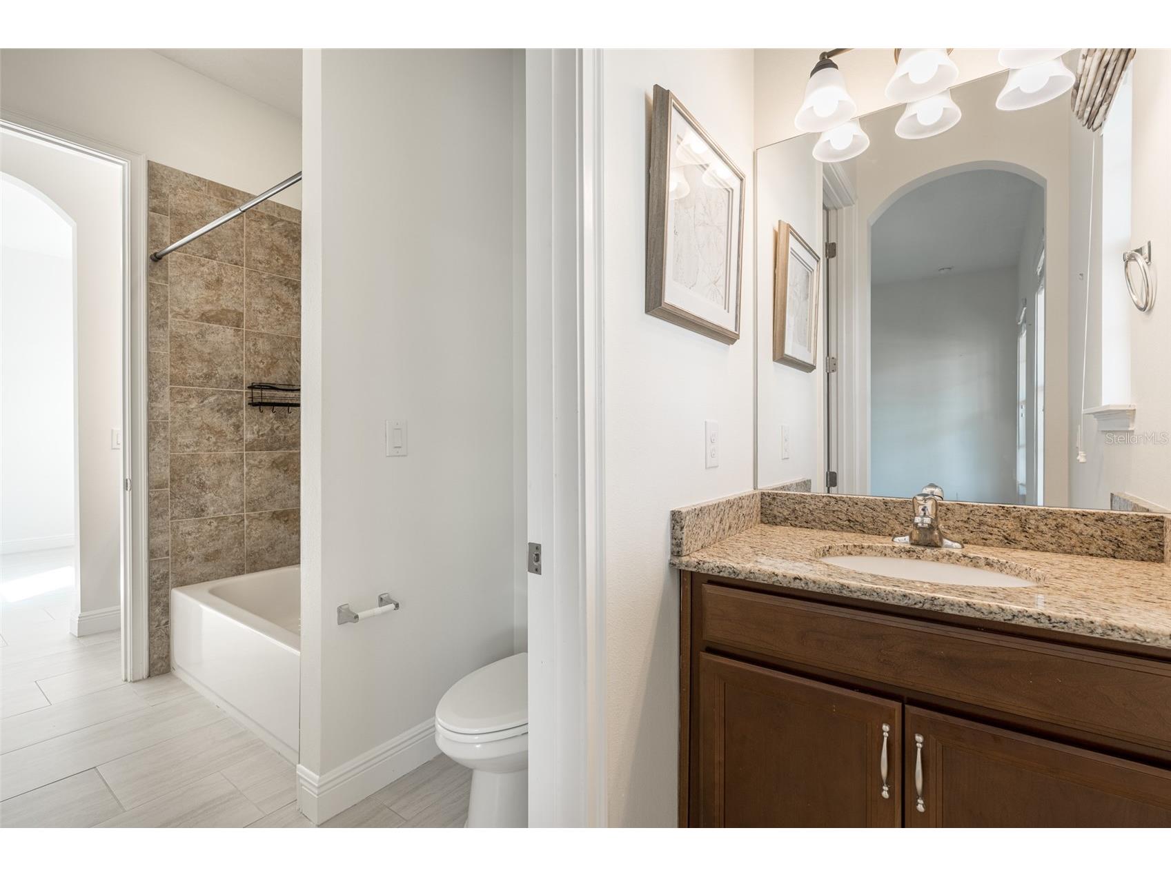 4703 Tobermory Way Bradenton FL 34211 A4692364 image32