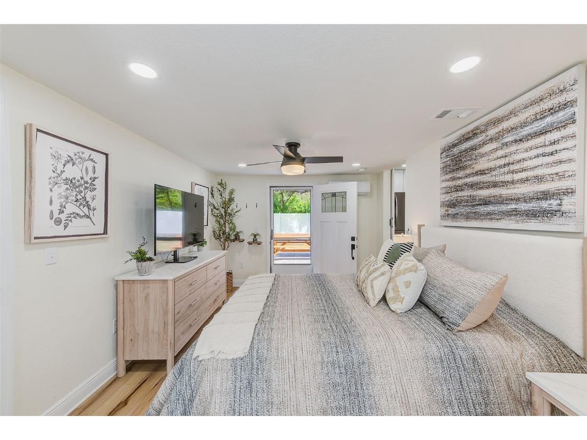 4703 W Wallace Avenue Tampa FL 33611 TB8440012 image14