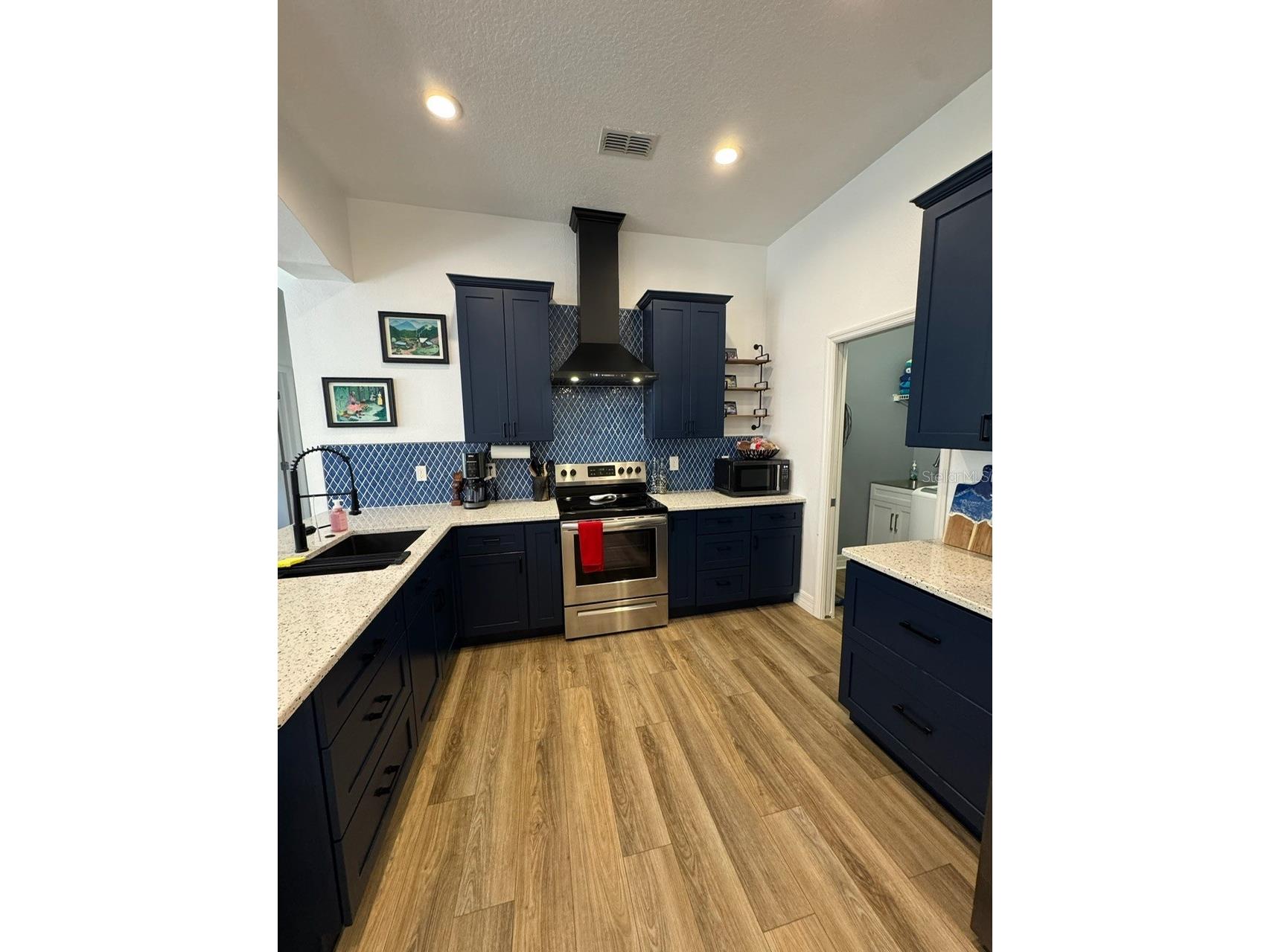 4704 Casswell Drive New Port Richey FL 34652 W7886929 image11