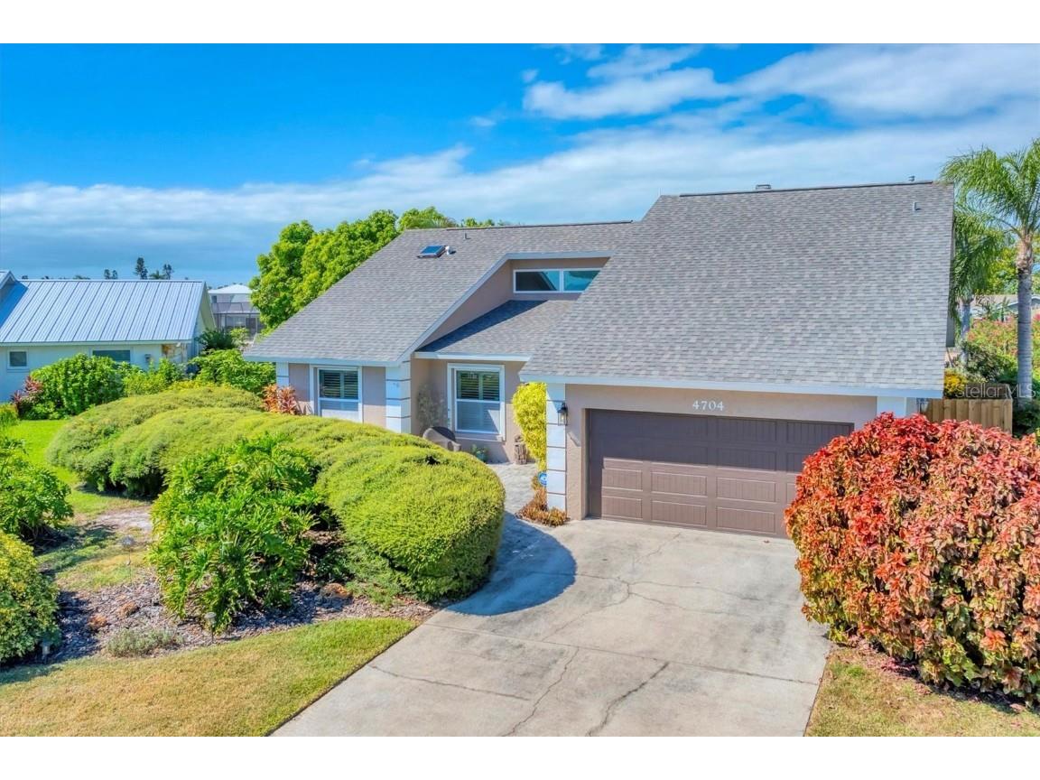 4704 Coral Lake Drive Bradenton FL 34210 A4670628 image2