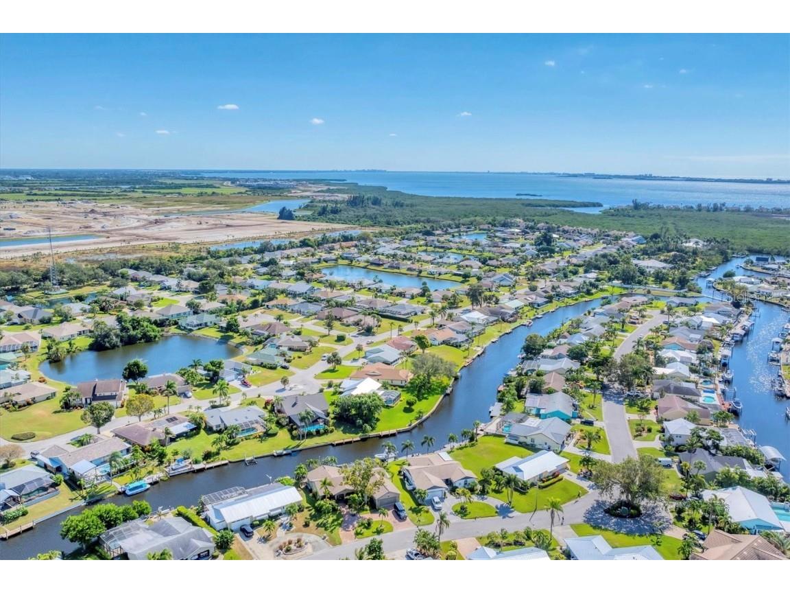 4704 Coral Lake Drive Bradenton FL 34210 A4670628 image46