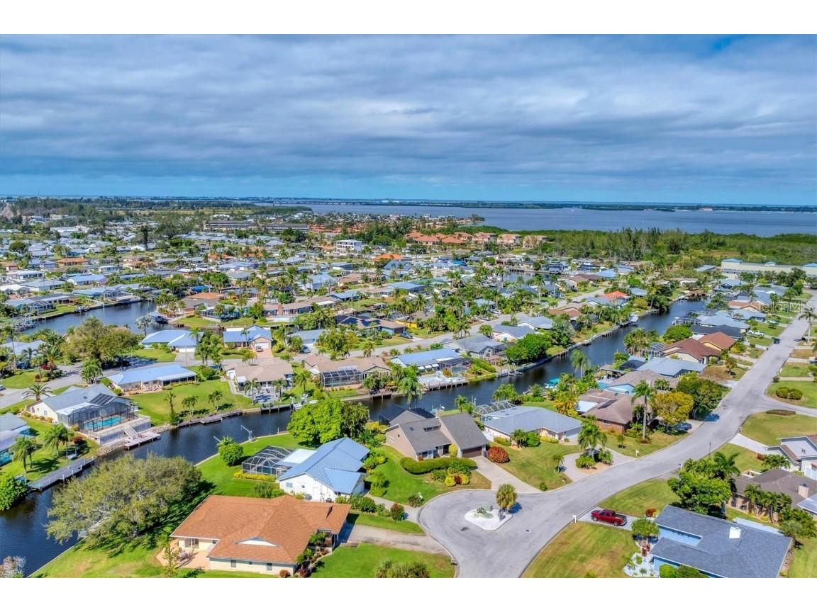 4704 Coral Lake Drive Bradenton FL 34210 A4670628 image8