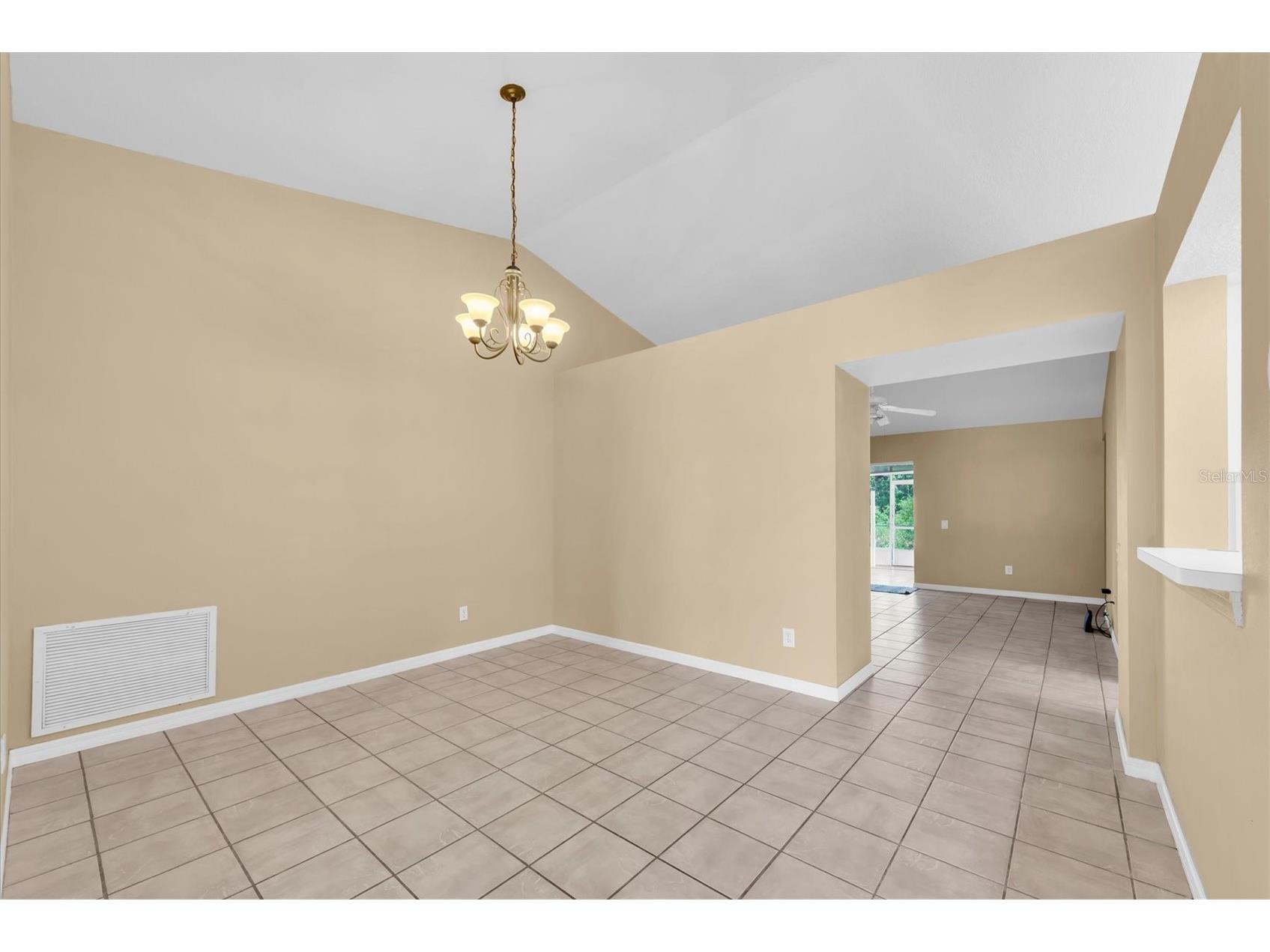 4704 Lighterwood Way Valrico FL 33596 TB8492970 image10