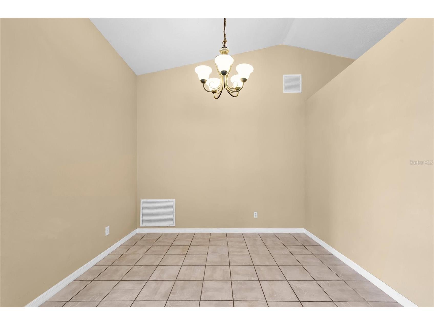4704 Lighterwood Way Valrico FL 33596 TB8492970 image11