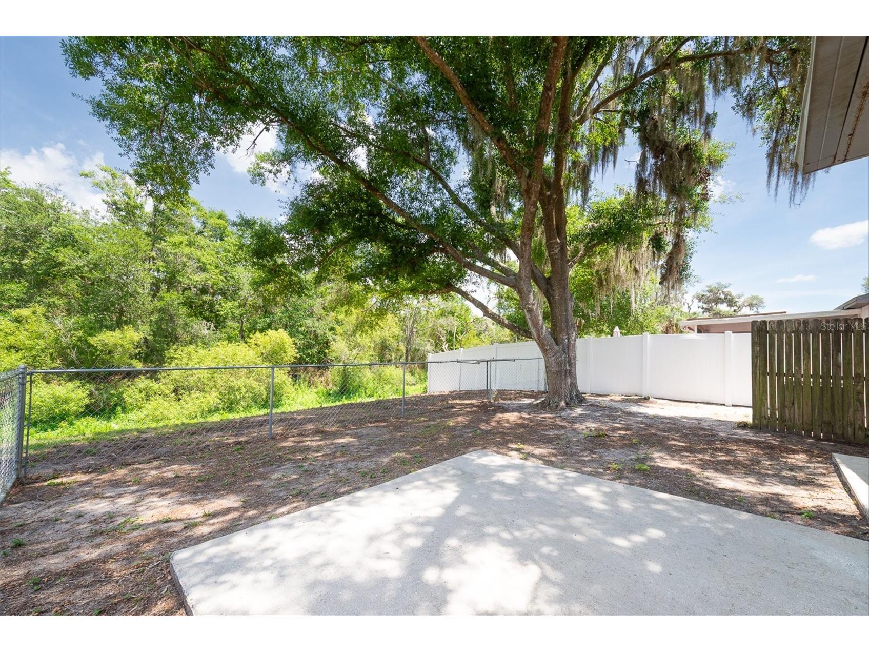 4704 Lighterwood Way Valrico FL 33596 TB8492970 image35