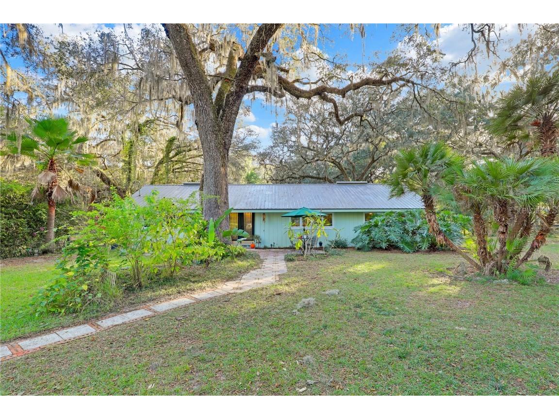 4704 NE 255th Drive Melrose FL 32666 FC313870 image1