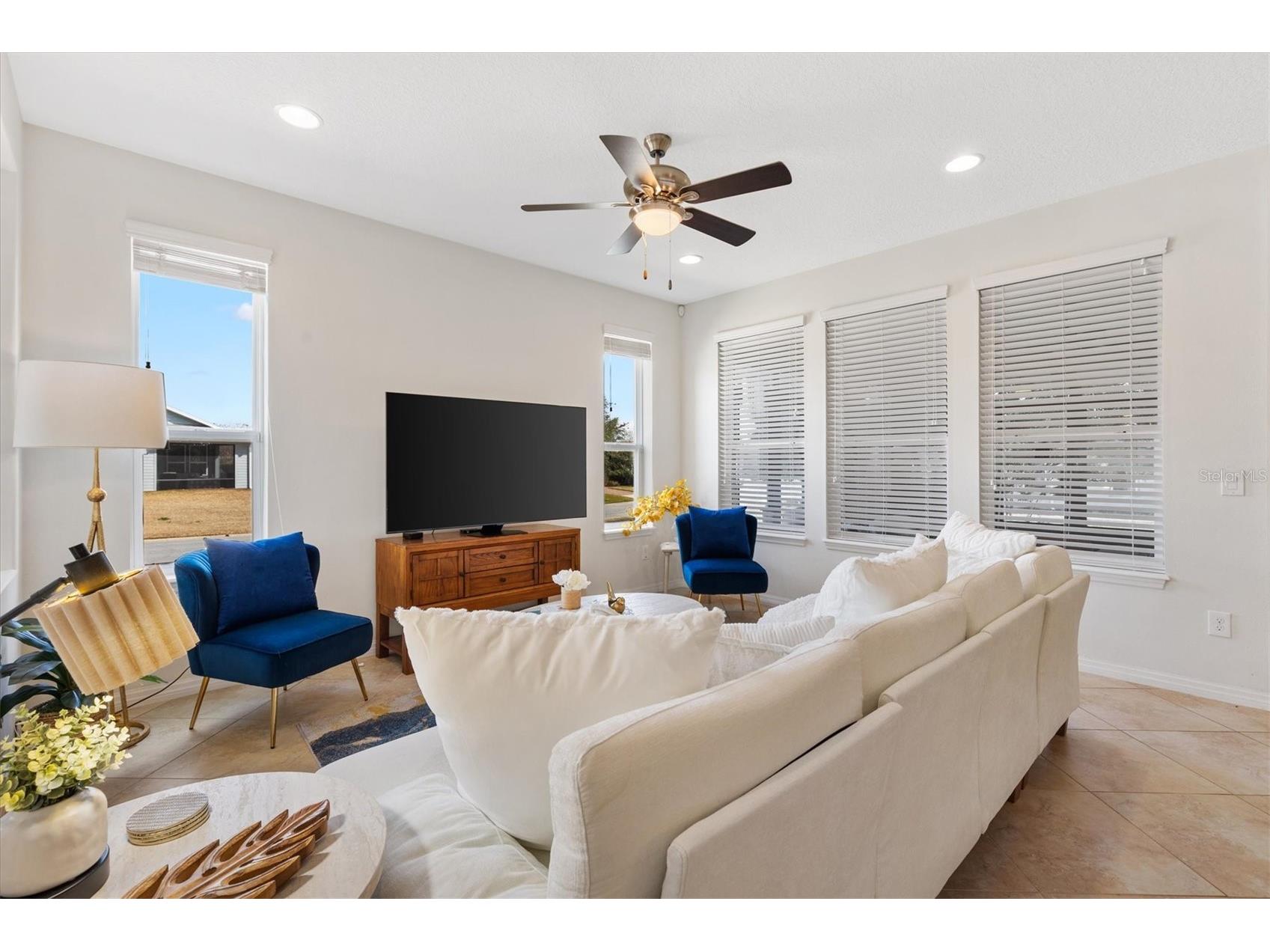 4704 NW 35th Lane Road Ocala FL 34482 V4945325 image10