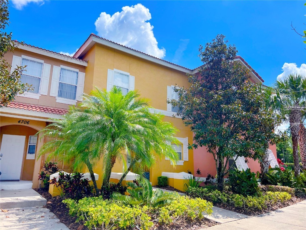 4704 Vero Beach Place Kissimmee FL 34746 S5084253 image1