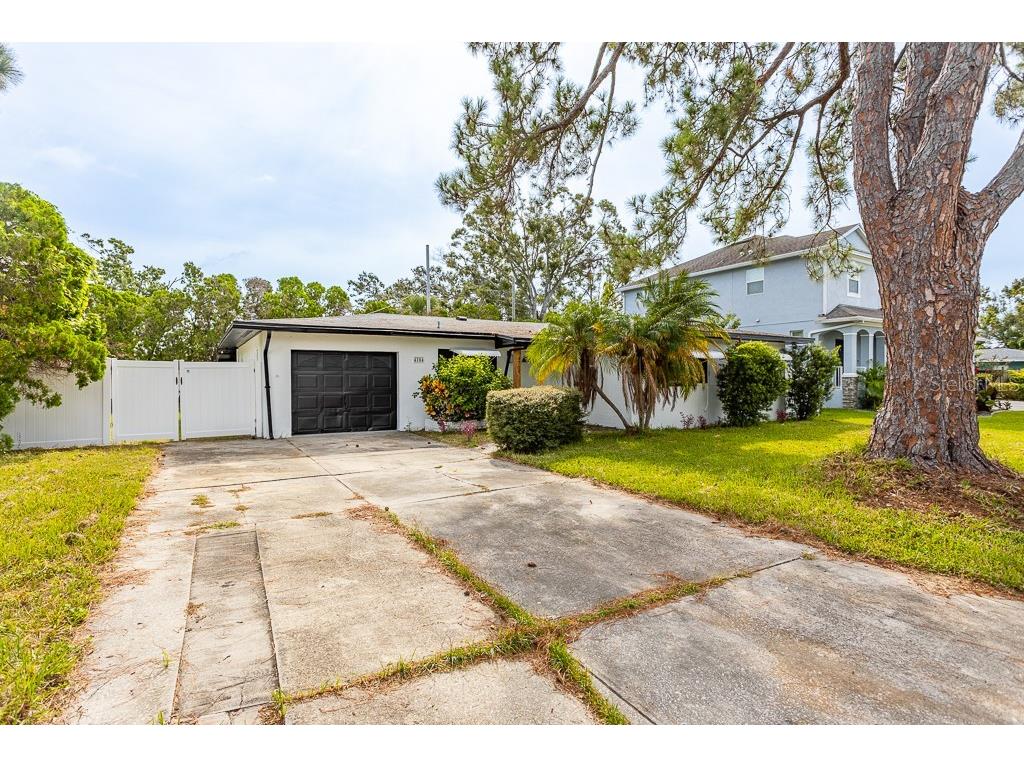 4704 W Chapin Avenue Tampa FL 33611 TB8429326 image1