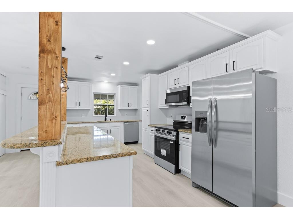 4704 W Chapin Avenue Tampa FL 33611 TB8429326 image6