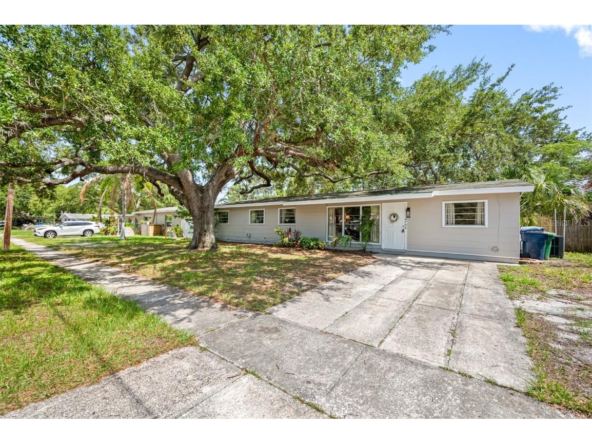 4704 W Wyoming Avenue Tampa FL 33616 TB8439716 image2