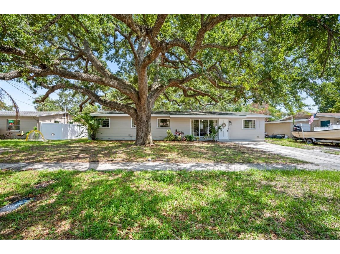 4704 W Wyoming Avenue Tampa FL 33616 TB8439716 image3