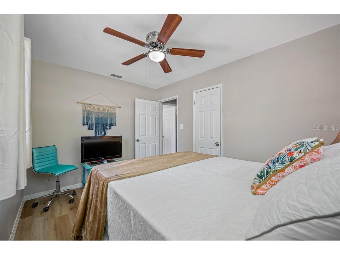 4704 W Wyoming Avenue Tampa FL 33616 TB8439716 image49