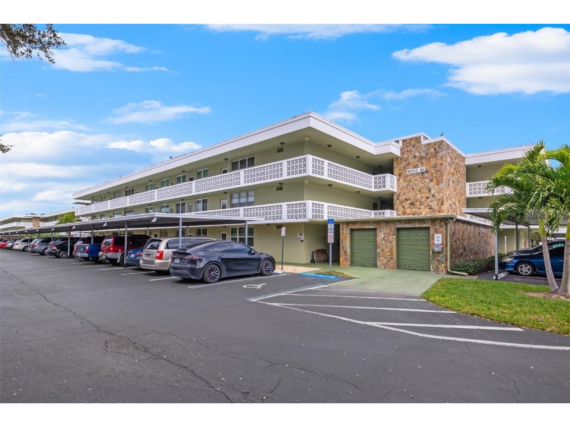 4705 1st Street NE #326 Saint Petersburg FL 33703 U8245331 image1