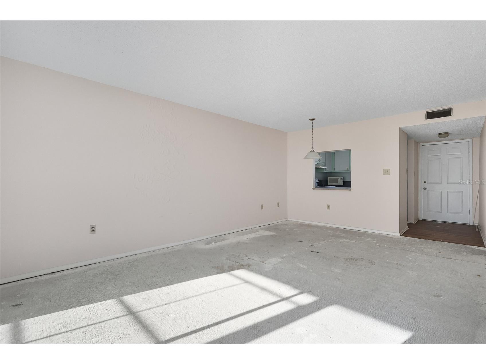 4705 5th Street W #302 Bradenton FL 34207 TB8473352 image4