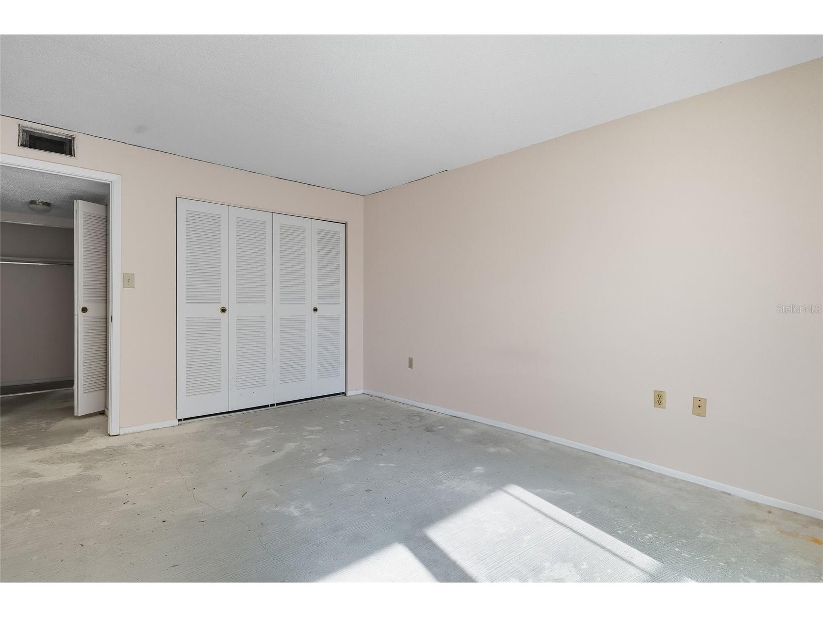 4705 5th Street W #302 Bradenton FL 34207 TB8473352 image8