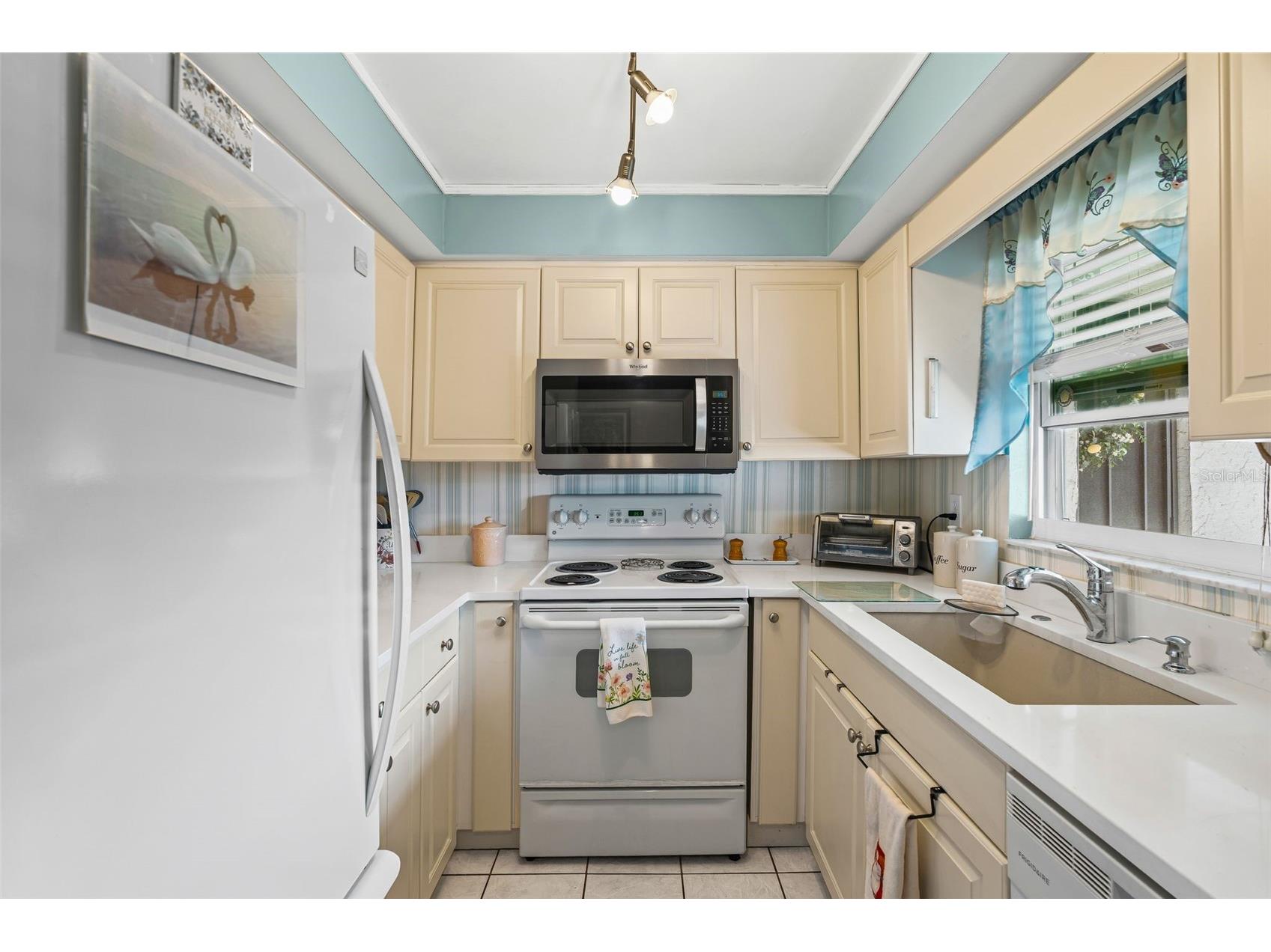 4705 5th Street W #305 Bradenton FL 34207 A4685396 image6