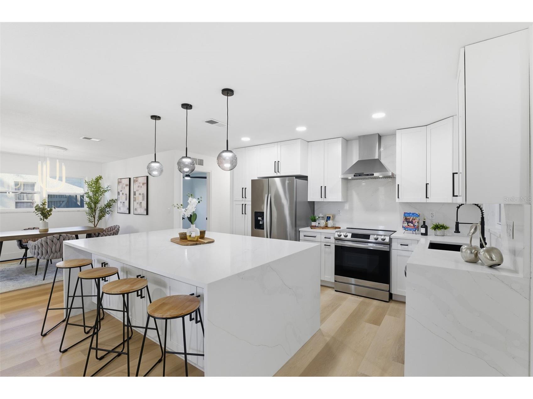 4705 Cypress Tree Drive Tampa FL 33624 TB8465974 image4