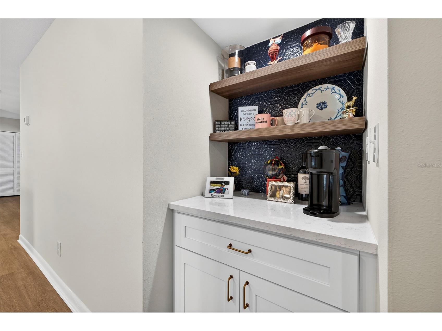 4705 Foxshire Circle Tampa FL 33624 TB8478476 image7