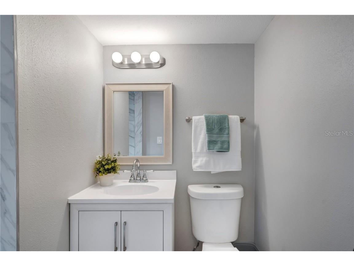 4705 Hollingsworth Avenue #LOWER Sarasota FL 34233 A4543933 image18