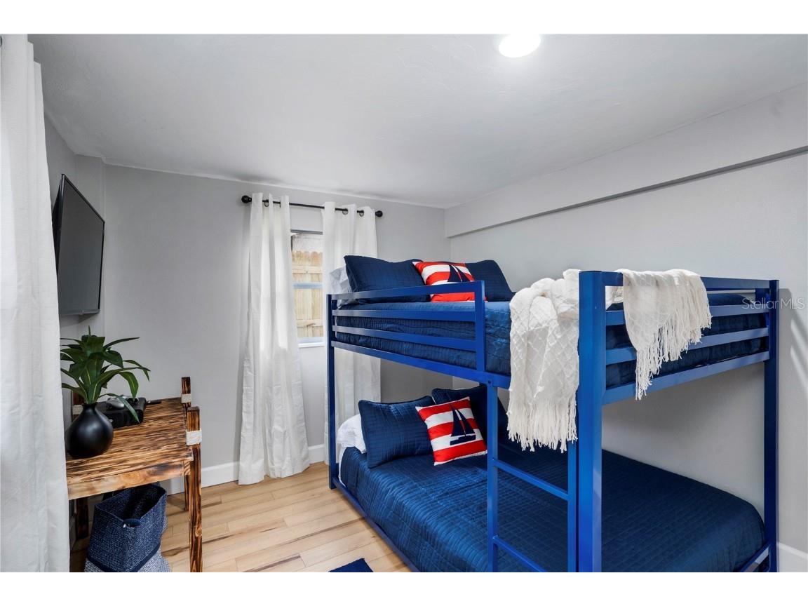 4705 Hollingsworth Avenue #LOWER Sarasota FL 34233 A4543933 image22