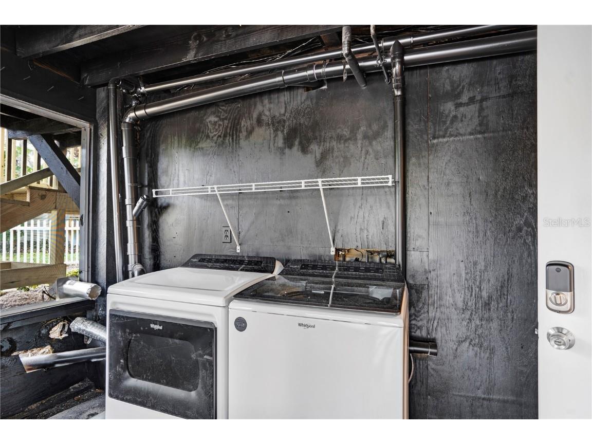 4705 Hollingsworth Avenue #LOWER Sarasota FL 34233 A4543933 image27