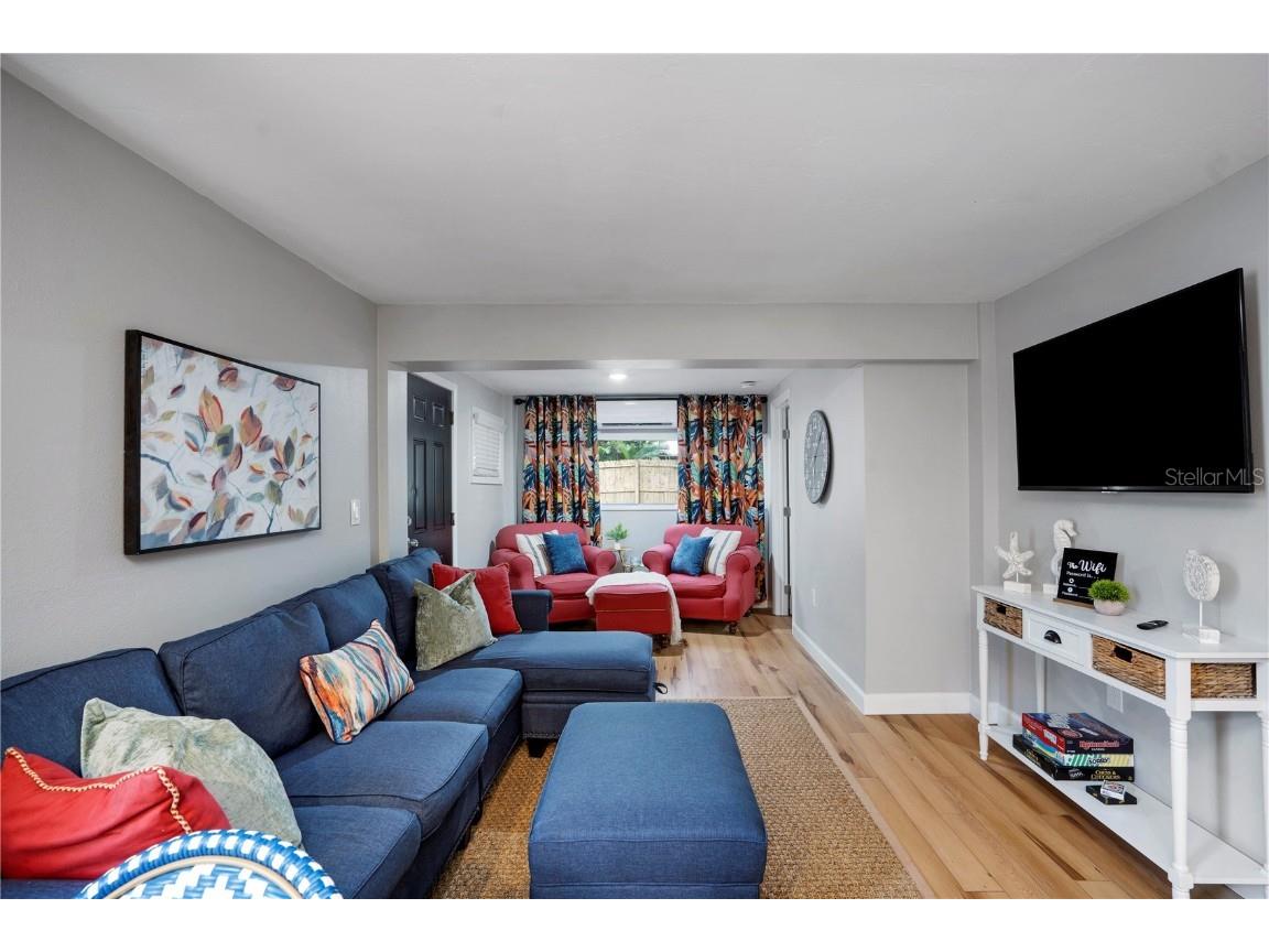 4705 Hollingsworth Avenue #LOWER Sarasota FL 34233 A4543933 image7