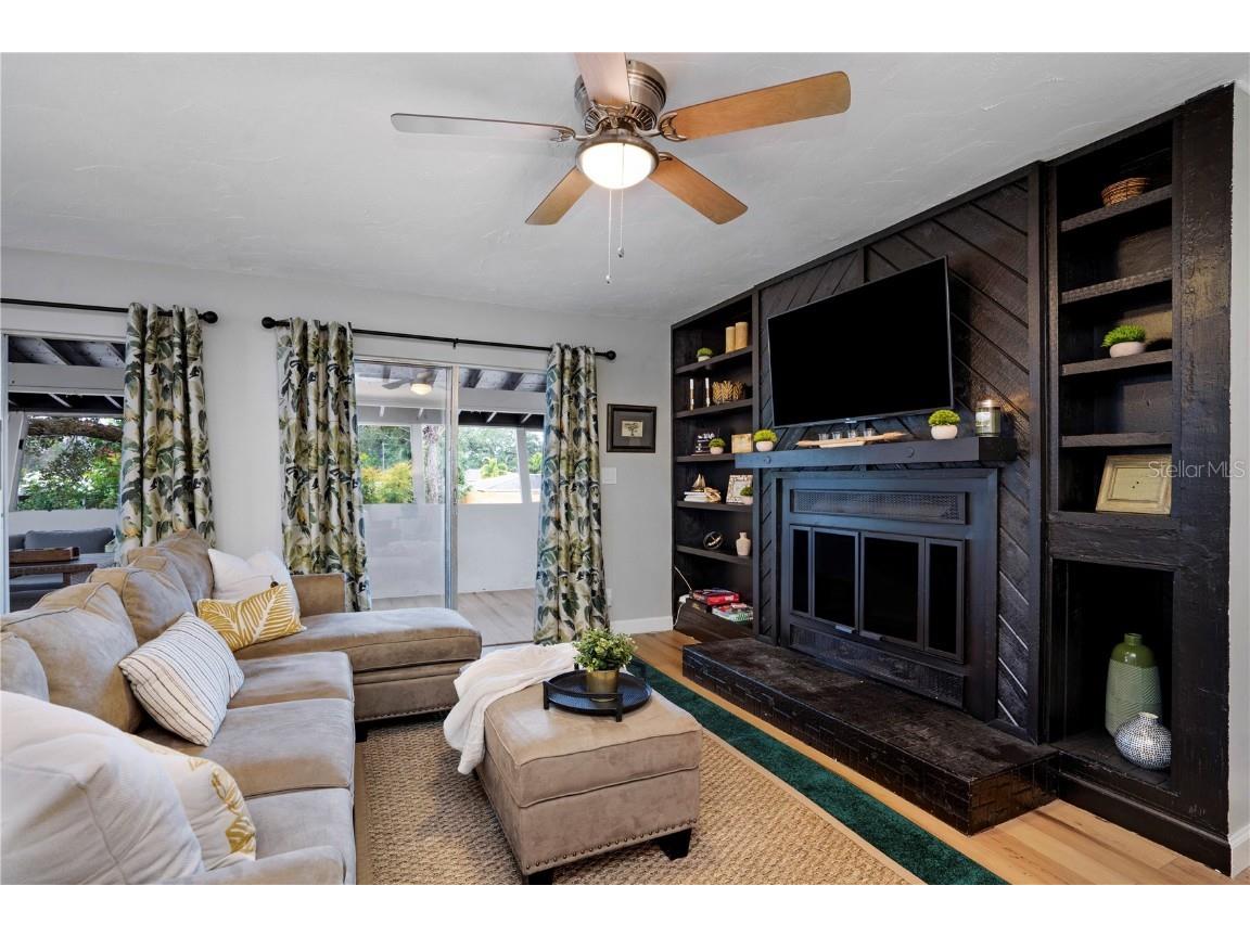 4705 Hollingsworth Avenue Sarasota FL 34233 A4544030 image11