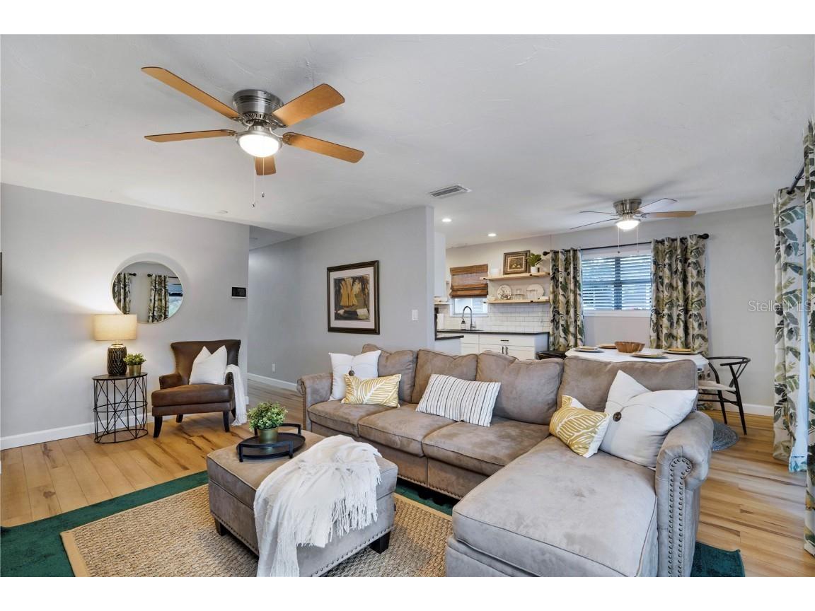 4705 Hollingsworth Avenue Sarasota FL 34233 A4544030 image13