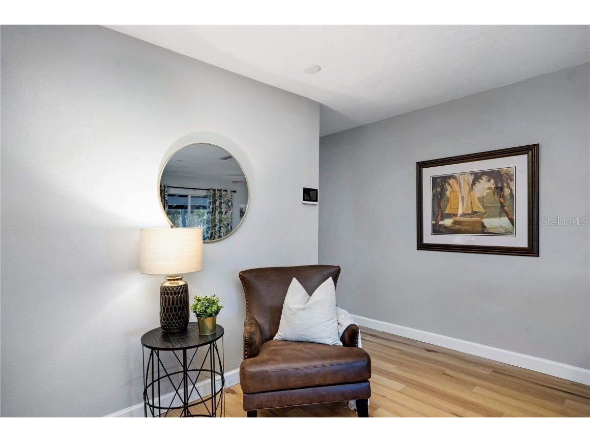 4705 Hollingsworth Avenue Sarasota FL 34233 A4544030 image14