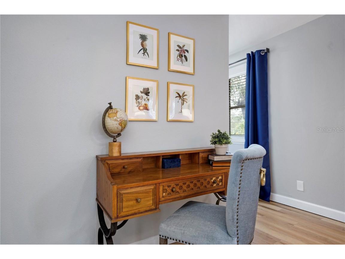 4705 Hollingsworth Avenue Sarasota FL 34233 A4544030 image20