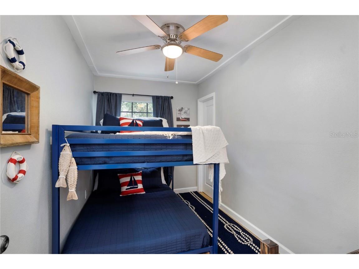 4705 Hollingsworth Avenue Sarasota FL 34233 A4544030 image28