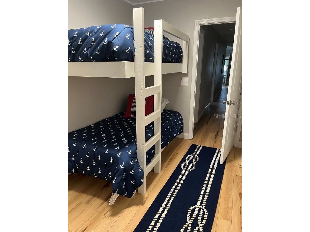 4705 Hollingsworth Avenue Sarasota FL 34233 A4544030 image36