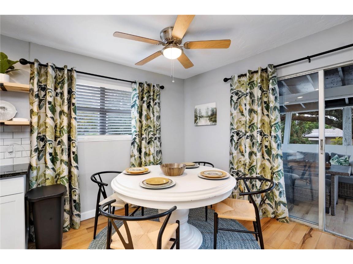 4705 Hollingsworth Avenue Sarasota FL 34233 A4544030 image9