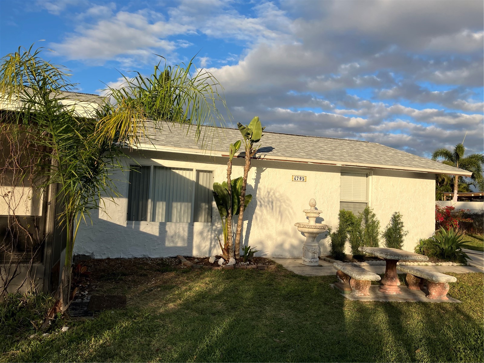 4705 Lemon Bay Drive Venice FL 34293 - INTERCOASTAL WATER A4686920 image3