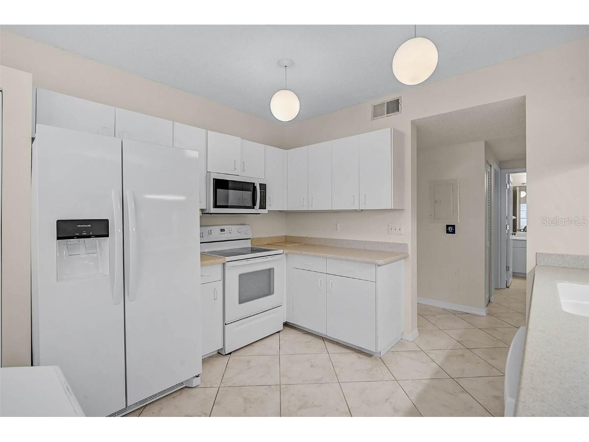 4705 Sand Trap Street Circle E #106 Bradenton FL 34203 A4666066 image17