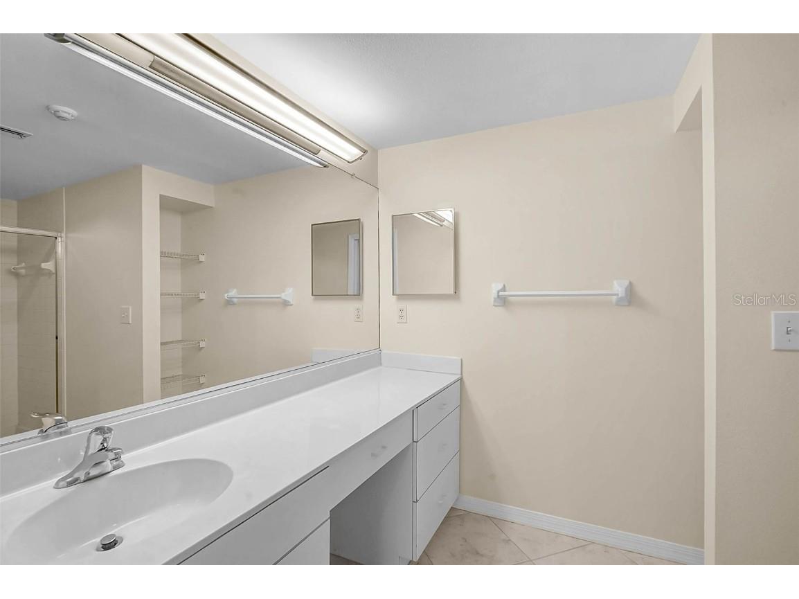 4705 Sand Trap Street Circle E #106 Bradenton FL 34203 A4666066 image8