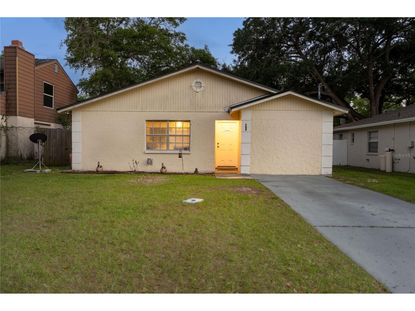 4705 Serena Drive Tampa FL 33617 TB8491780 image1