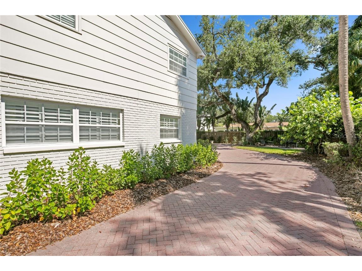 4705 W San Rafael Street Tampa FL 33629 TB8412873 image33