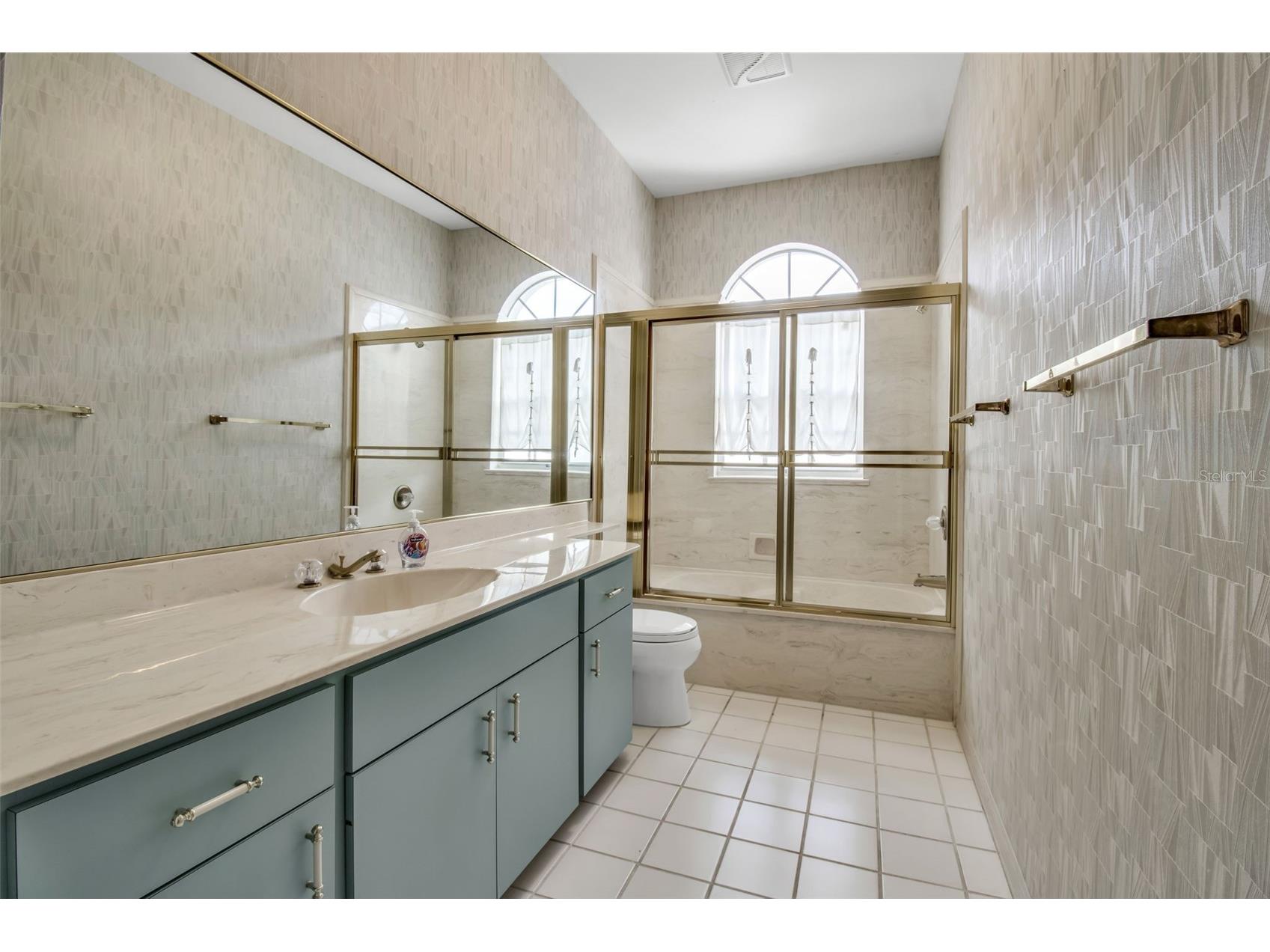 4706 61st Avenue Drive W Bradenton FL 34210 A4675048 image37