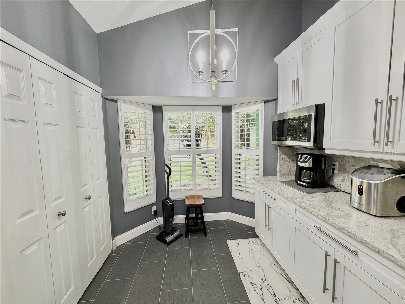 4706 Dunquin Place Tampa FL 33610 P4938397 image12