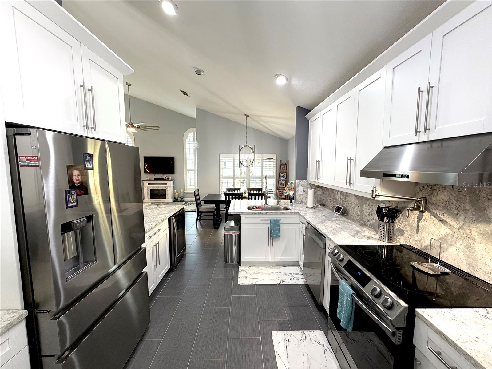 4706 Dunquin Place Tampa FL 33610 P4938397 image13