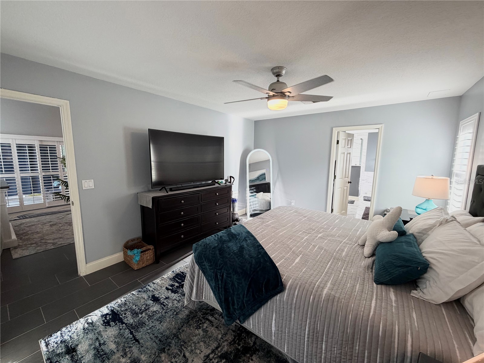4706 Dunquin Place Tampa FL 33610 P4938397 image27